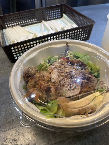 Comentarii opinii despre SaladStop! UE BizHub