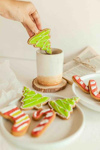 Whisk and Fold Pte Ltd - Hospitality and gastronomy