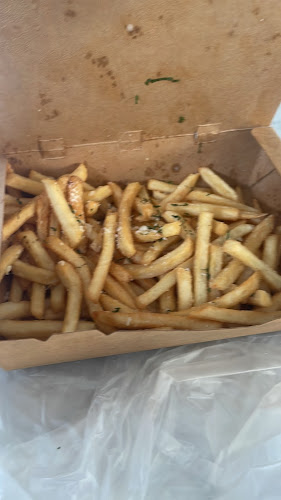 Comentarii opinii despre Peperoni Pizzeria @ Upper Thomson