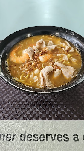 Amoy Street Boon Kee Prawn Noodle - Singapore