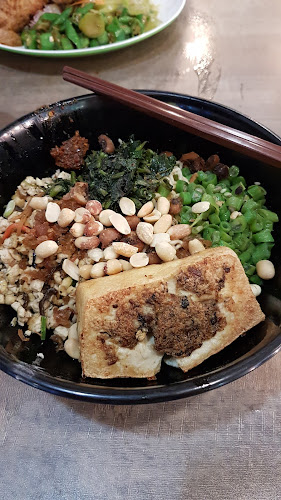 Fire Flies (formerly known as "Thunder Tree" ) - Hospitality and gastronomy