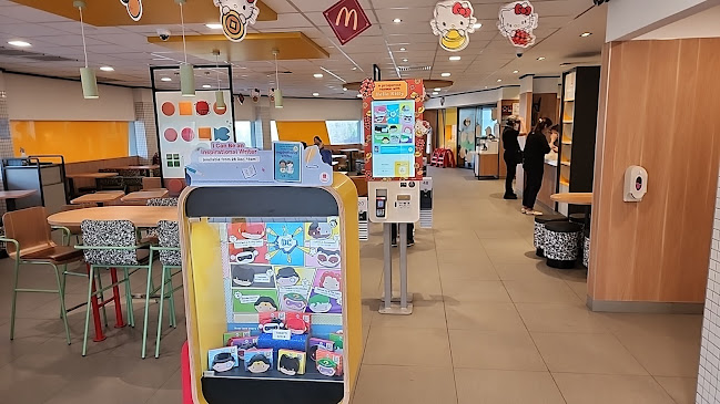 McDonald's Yio Chu Kang Sports Complex - Singapore