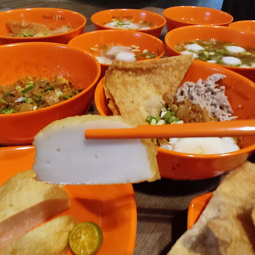 Comentarii opinii despre LiXin Teochew Fishball Noodles - Canberra