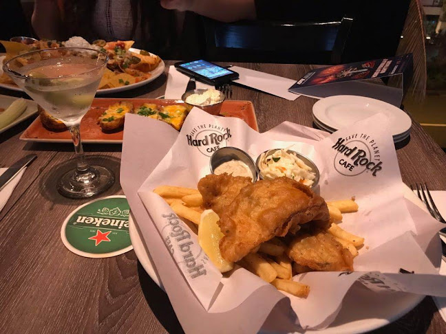 50 Cuscaden Rd, #02-01 Hpl House, Singapore 249724