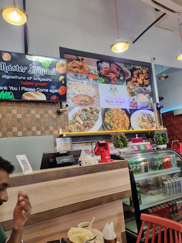 416 Upper Paya Lebar Rd, Singapore 534995