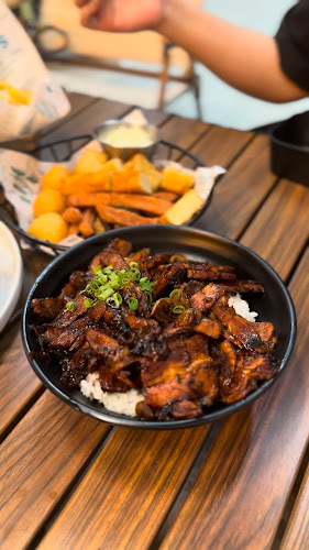 654A Punggol Dr., #01-10, Singapore 821654