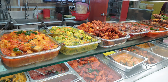 Al Hadheerah Restaurant (HDB Hub) - Singapore