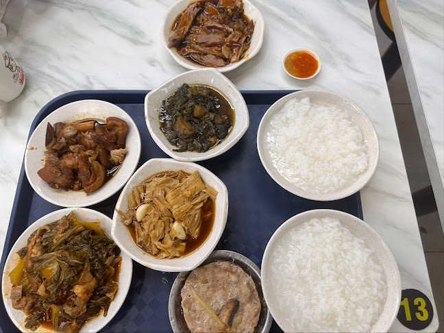 Heng Long Teochew Porridge - Hospitality and gastronomy