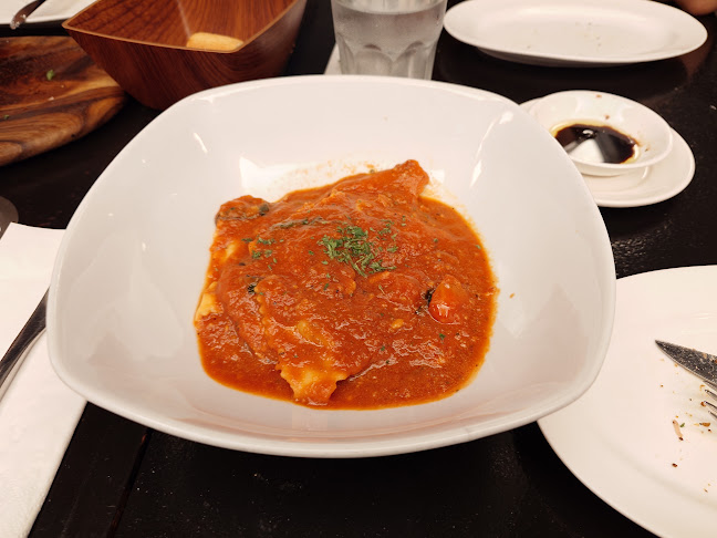 26/26B Lor Mambong, Singapore 277685