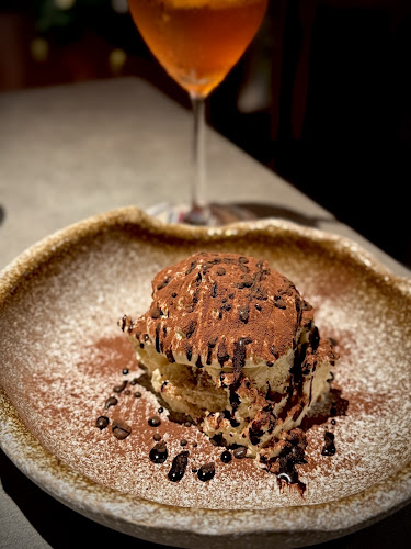 Paradise Pizza & Elixir Coffee and Wine - Holland - Hospitality and gastronomy