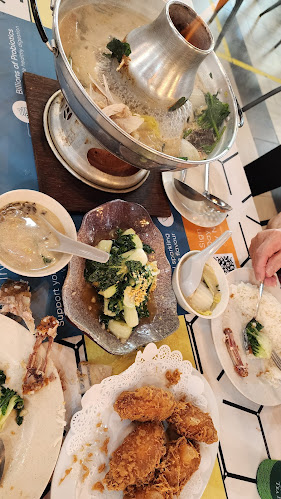 Opinii despre The Space FoodCourt.Bistro în Singapore - Hospitality and gastronomy