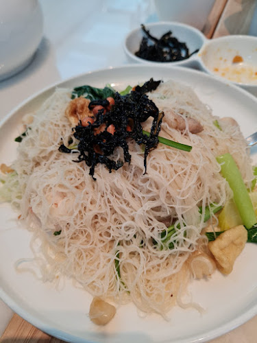 Comentarii opinii despre PUTIEN Westgate