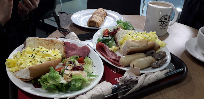 The Coffee Bean and Tea Leaf - Causeway Point