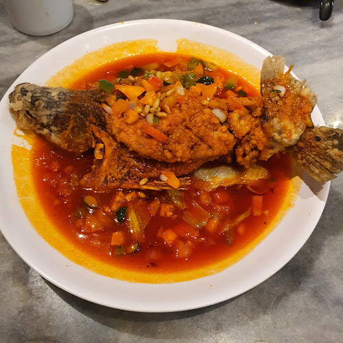 Wok Master Paya Lebar Square |Singapore Chinese Restaurant | Chili Crabs Curry Fish Head - Hospitality and gastronomy