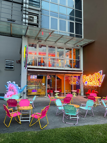 Scoop and Sketch - Singapore