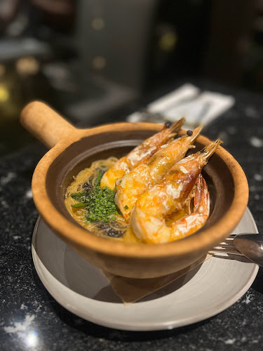 QIN Restaurant & Bar - Hospitality and gastronomy