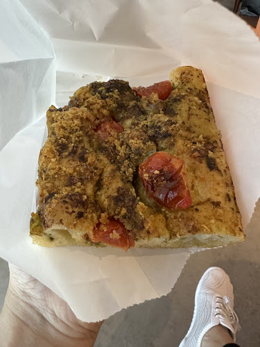 Comentarii opinii despre Quah Song & Co.