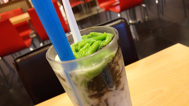 Orchard Rd, #01-59/62 176A, Singapore 238844