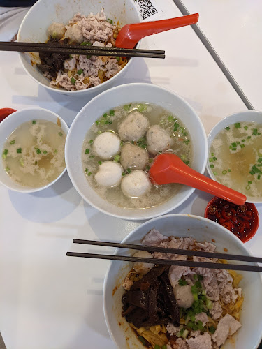 Comentarii opinii despre 85 Redhill