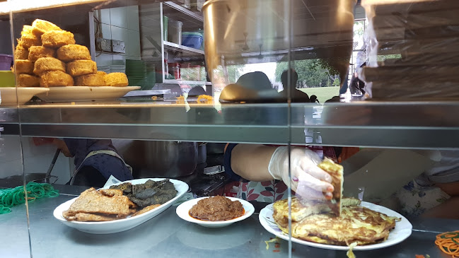 Opinii despre Latiffa Huri - Famous Nasi Lemak în Singapore - Hospitality and gastronomy