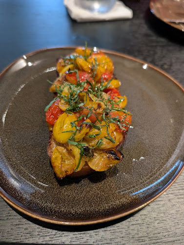 Opinii despre ANTO pizza e aperitivi în Singapore - Hospitality and gastronomy