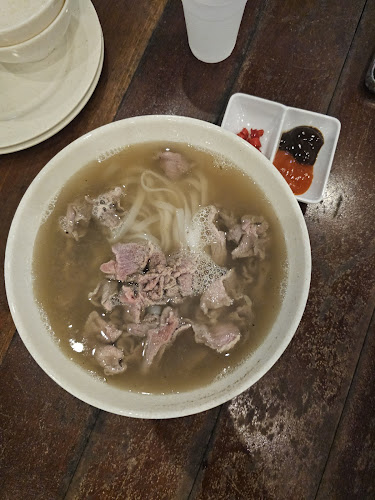 Comentarii opinii despre Lucky Saigon Café