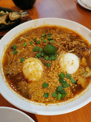 Golden Cafe Food Court - Singapore