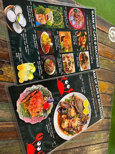 Warm Up Cafe @Mackenzie Road