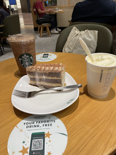 Comentarii opinii despre Starbucks Takashimaya
