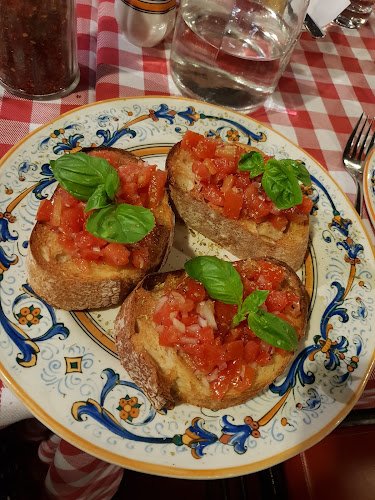 Pete's Place - Singapore