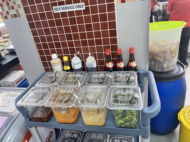 Golden Chef SG JB Claypot Rice / JB Mee Hoon Kueh - Singapore