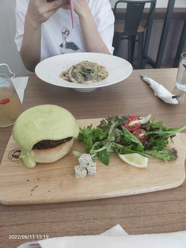 Loving Nature Fortunate Coffee Cafe SG - Hospitality and gastronomy