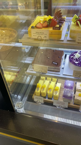 Rive Gauche Patisserie Parkway Parade - Singapore