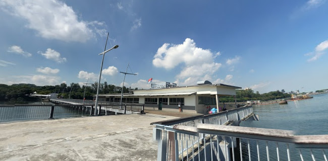 Rasa Istimewa Waterfront Restaurant - Hospitality and gastronomy