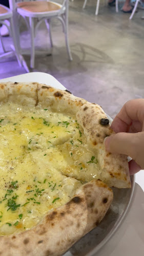 Opinii despre Gusta Sourdough Pizza Co. în Singapore - Hospitality and gastronomy