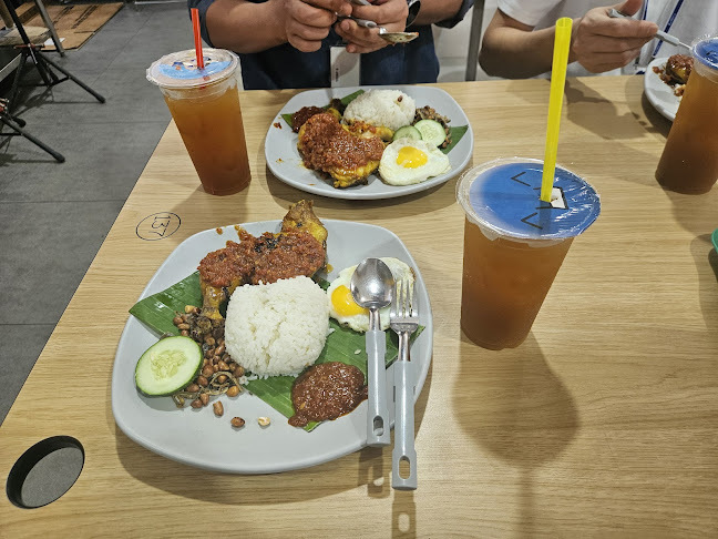 Opinii despre Yishun Park Hawker Centre în Singapore - Hospitality and gastronomy