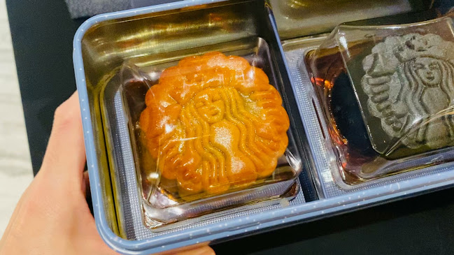 Comentarii opinii despre Starbucks Terminal 3 Departure Hall