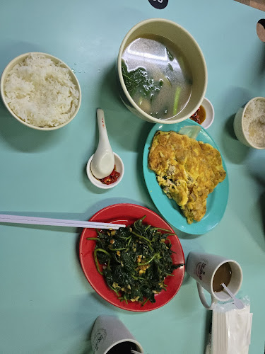 Opinii despre Tang Kay Kee Fish Head Bee Hoon (Tze Char and Modern Lunch Bowls) în Singapore - Hospitality and gastronomy