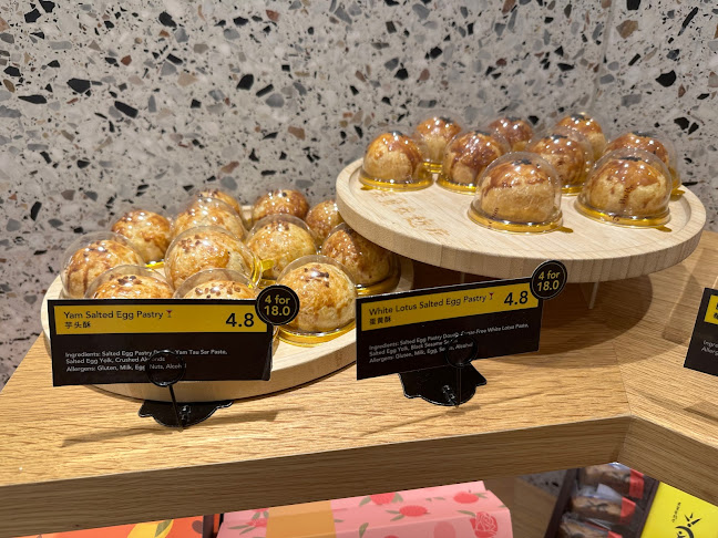 Wu Pao Chun Bakery (Orchard Paragon Shopping Centre) - Singapore