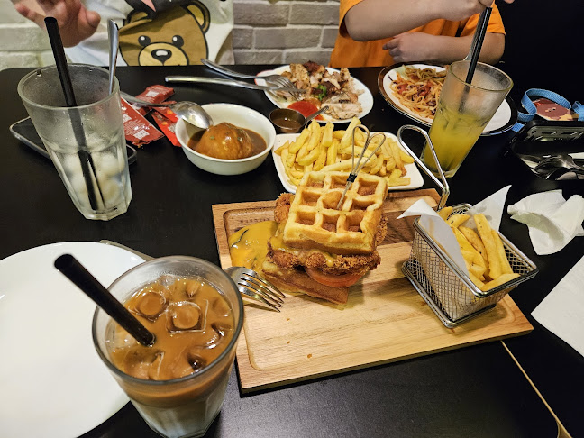 Comentarii opinii despre Craze Kitchen