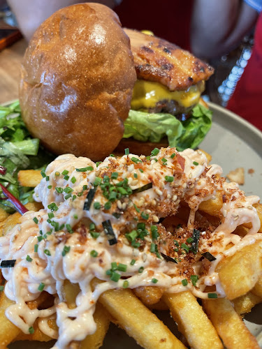 406 Joo Chiat Pl, #01-24 The Yards, Singapore 428084