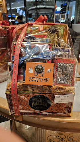 70 Airport Blvd., Singapore 819665