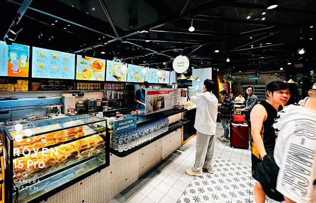 Opinii despre Heavenly Wang @ Changi Airport Terminal 1 Departure în Singapore - Hospitality and gastronomy