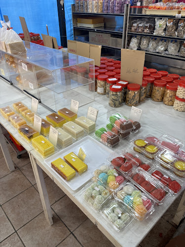 D&E Pastries - Hospitality and gastronomy