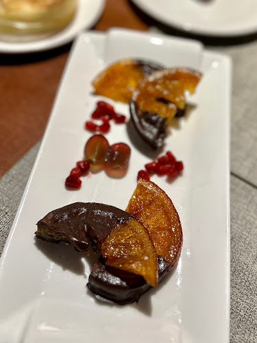 Opinii despre Lusitano Restaurant în Singapore - Hospitality and gastronomy