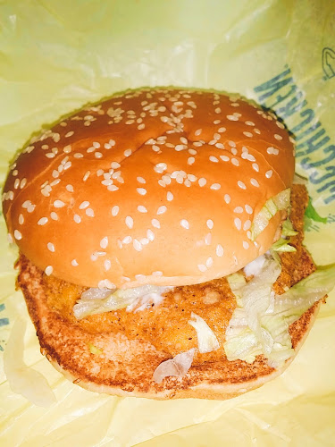 Comentarii opinii despre McDonald's Bukit Batok West