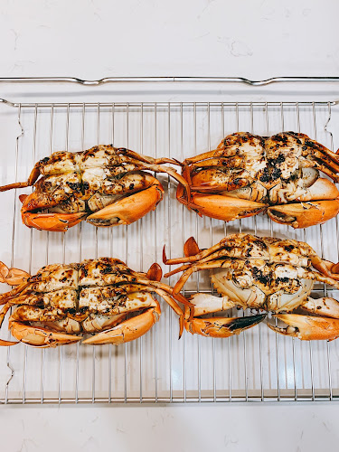 Opinii despre V Happy Crab BBQ Seafood în Singapore - Hospitality and gastronomy