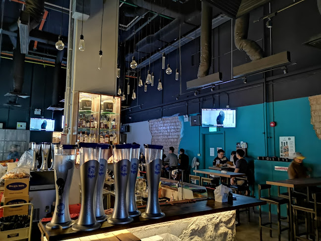 Opinii despre JUKE 95 în Singapore - Hospitality and gastronomy