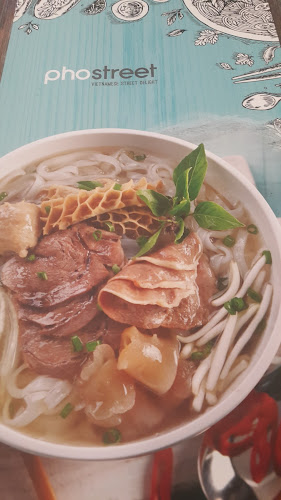 3 Gateway Dr, B2-K6/K7, Singapore 608532