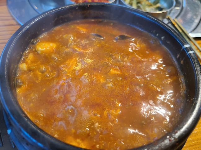 380 Jln Besar, #01-02, Singapore 209000